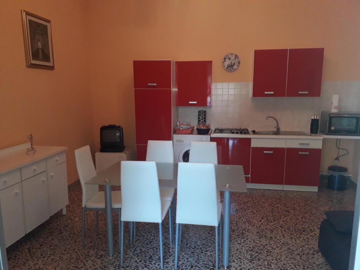 Casa Vacanza "Lo Vita" Appartamento "Alessia" Galatina Collemeto Dış mekan fotoğraf